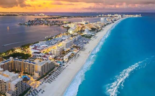 Menos horas de trabajo impulsarían automatización en hoteles de Cancún