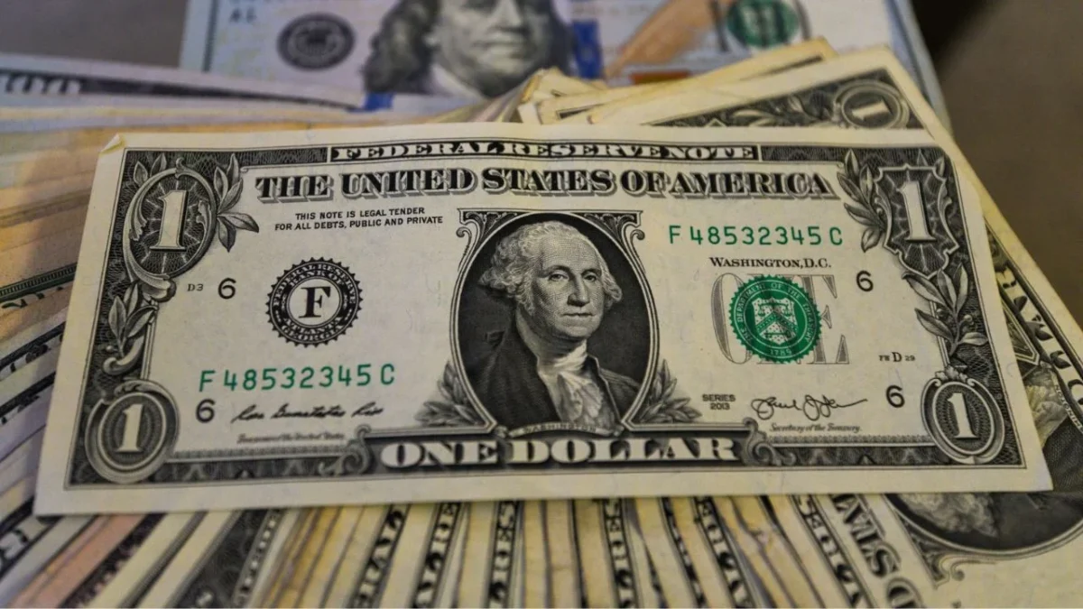 La Fed descarta urgencia para subir tasas en EU