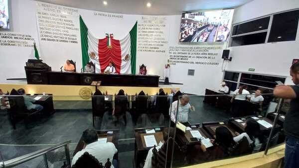 Tabasco fija revocación de mandato para junio de 2028