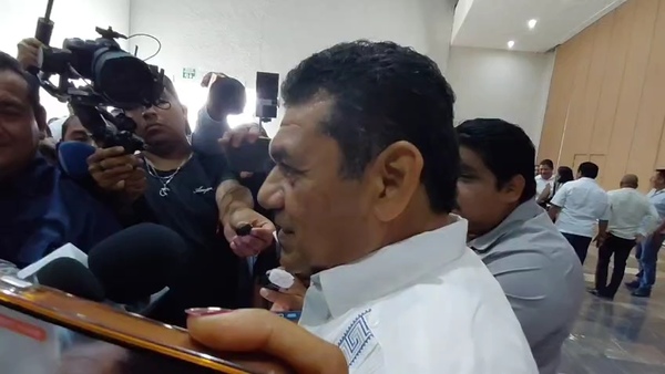 Javier May prepara paquete de reformas para Tabasco