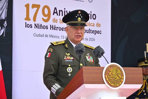 Trevilla reivindica la soberanía nacional desde Chapultepec