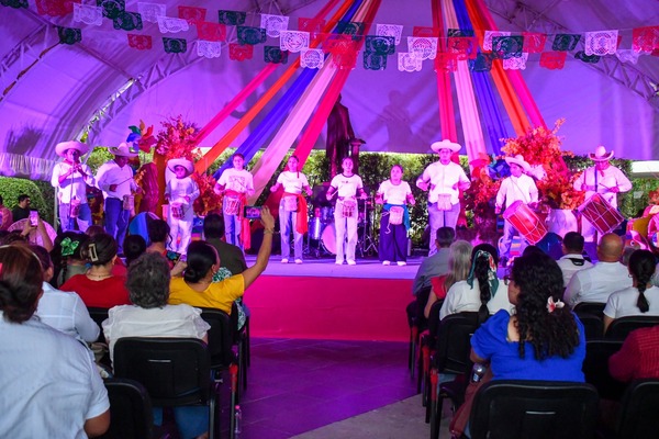 UJAT celebra las Fiestas Patrias con música y tradición