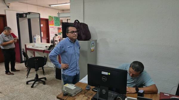 PAN denuncia a exsecretario del IEPCT