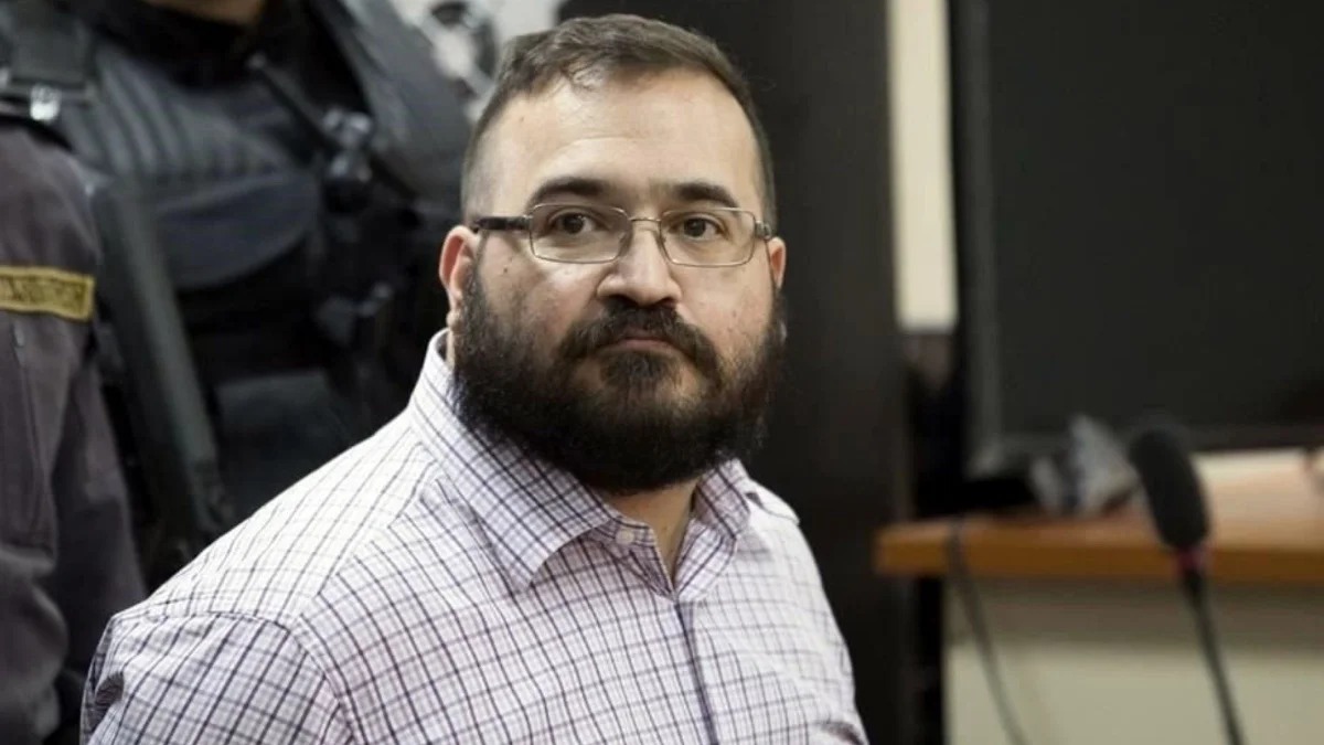 Javier Duarte promueve amparo para saber si existe una nueva orden de aprehensión en su contra