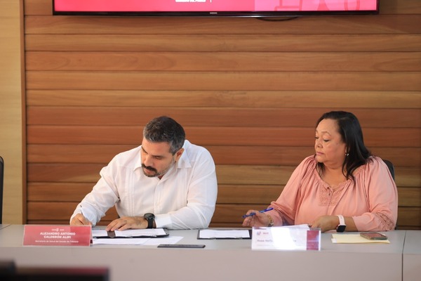 Firma Salud y Clínicas Particulares Convenio de Colaboración con el Centro Estatal de Hemoterapia