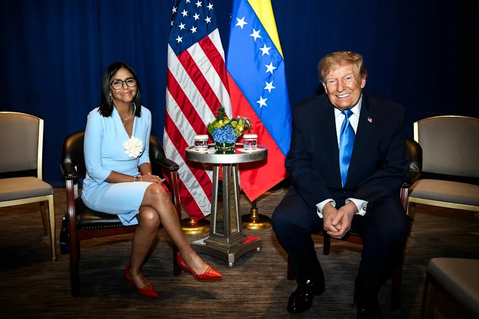 Trump afirma que habló con Delcy Rodríguez sobre elecciones y dice que fue “fantástica”