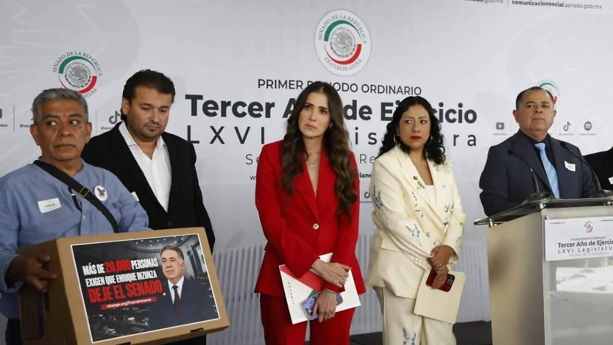 Con más de 23.000 firmas piden retirar el fuero a un senador mexicano acusado por EE.UU.