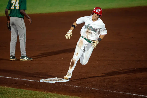 México aplasta 7-0 a Sudáfrica; yucateco Hernán Chan brilla en el Kukulcán
