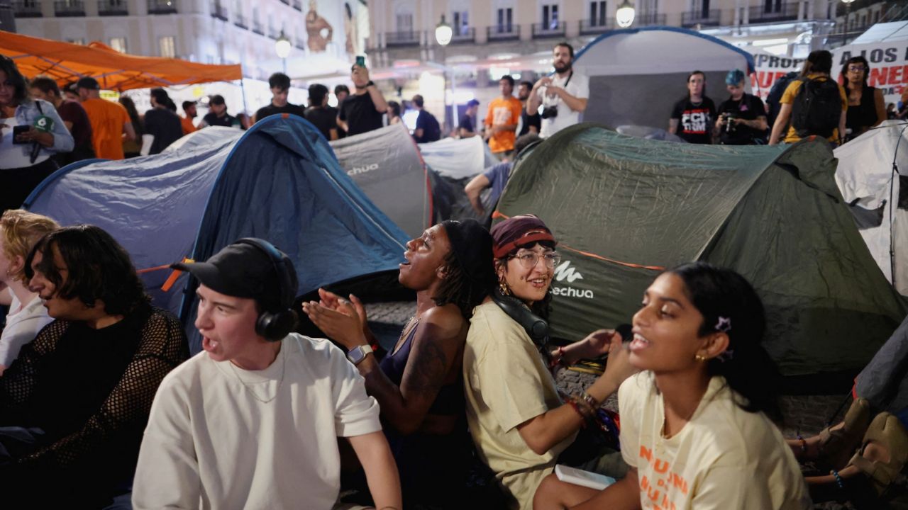 Protestan en España contra la crisis de vivienda