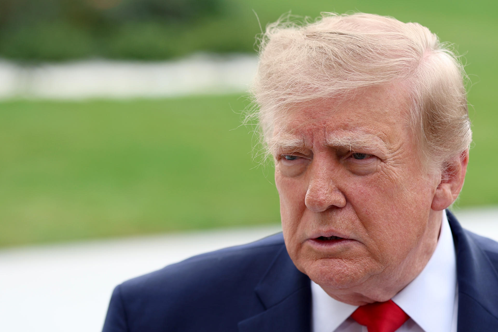 Da Juez 14 días al Gobierno de Trump para mostrar justificación legal de ataques a lanchas