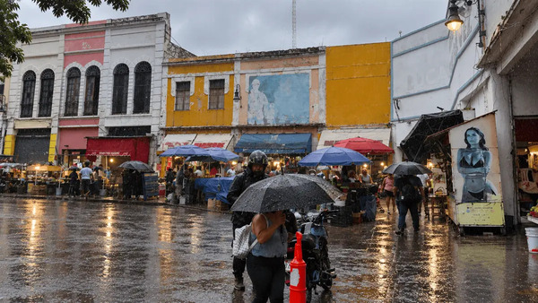 ¡Toma precauciones! Prevén lluvias muy fuertes a intensas en Yucatán