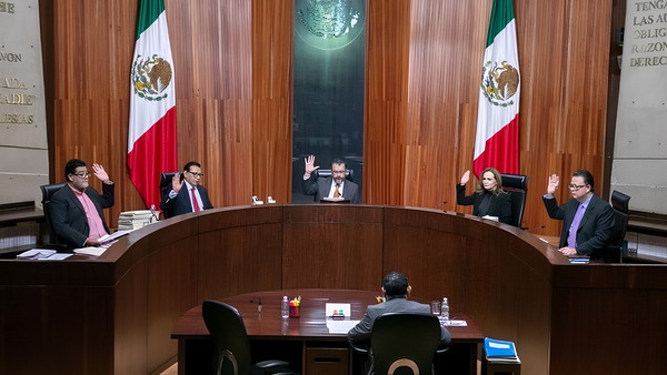 TEPJF fija criterio sobre “boletas planchadas”