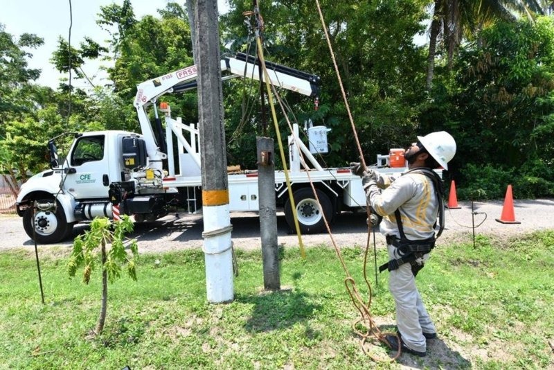 CFE informa que 50 proyectos de transmisión ya están en marcha