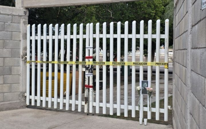 Suman cuatro lesionados tras ataque con arma blanca dentro de secundaria de Coahuila
