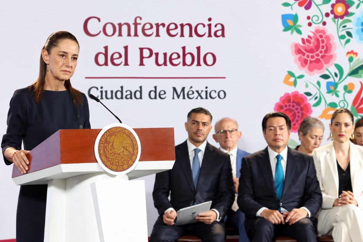 Sheinbaum reforzará atención emocional y promoverá lectura en escuelas
