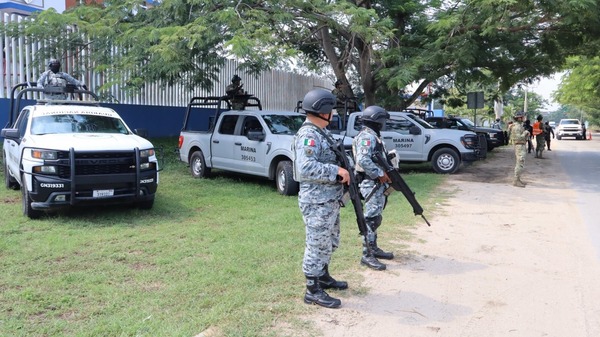 Decomisan drogas, armas y combustible en Tabasco