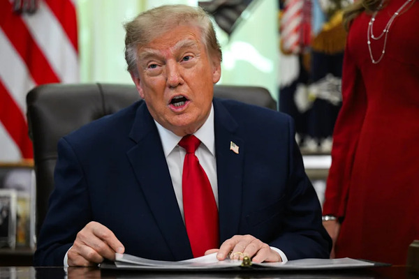 Trump considerará “enemigo” a quien diga ‘inteligencia artificial’ en vez ‘superinteligencia’