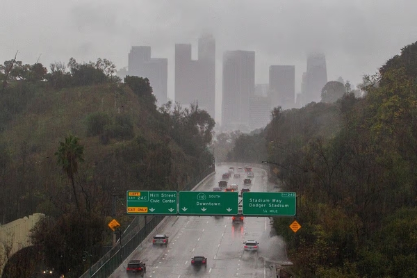 Los Ángeles se prepara para un invierno potencialmente lluvioso