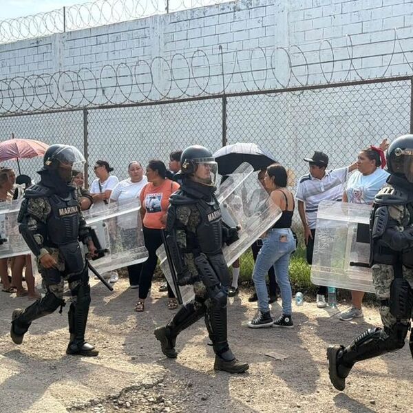 Riña en penal de Sinaloa deja 10 muertos y 16 heridos